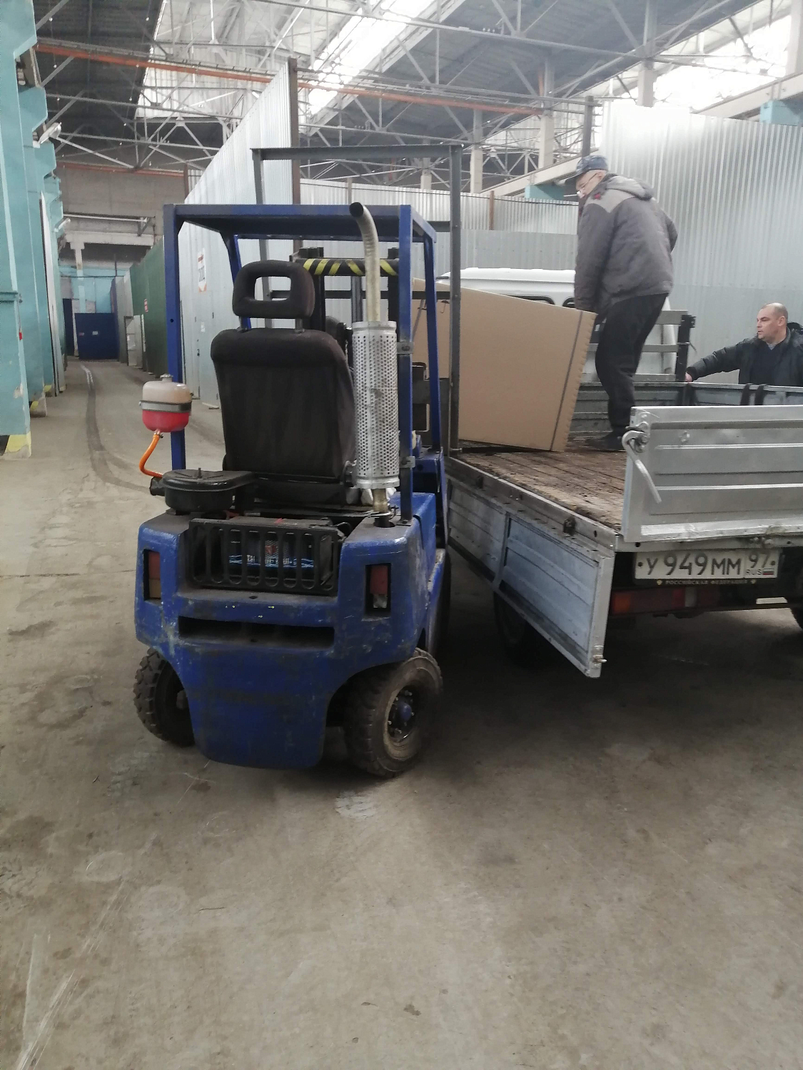 Отгрузка дилеру поршневого компрессора