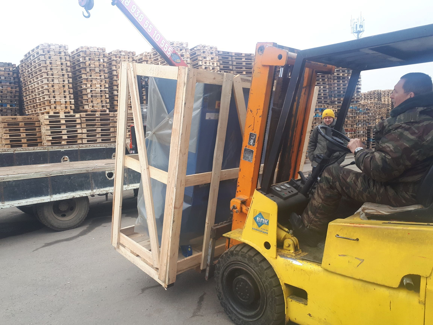 Отгрузка в Краснодаре винтового компрессора