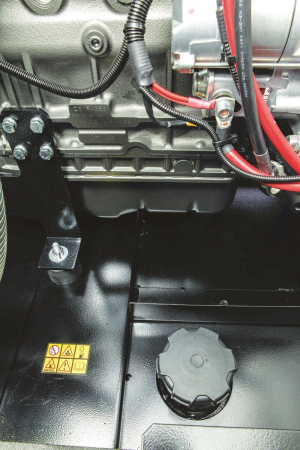 Дизельный генератор PRAMAC GSW 45 Y 3-фазный в кожухе (альт.Mecc Alte ECP32-3S/4)