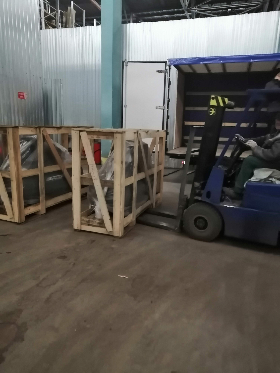 Поступление на склад компании ВПК