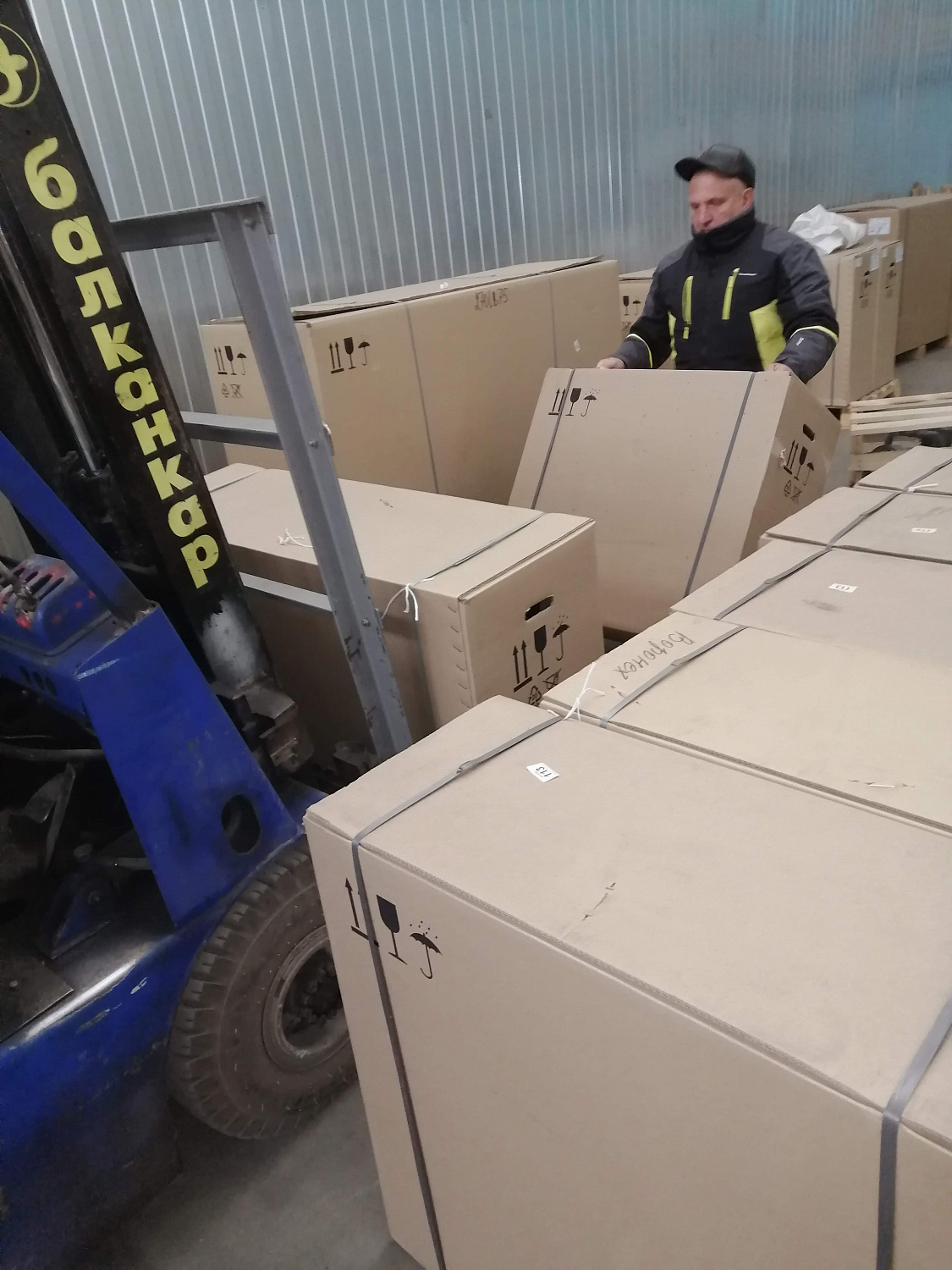 Отгрузка поршневых компрессоров в Воронеже