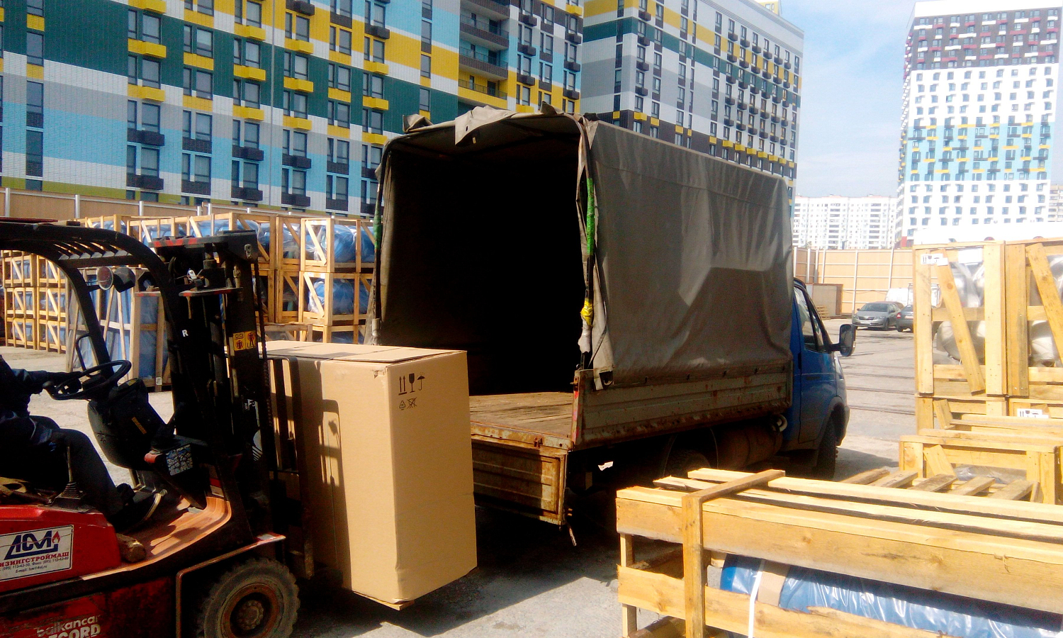 Отгрузка продукции в Новосибирск